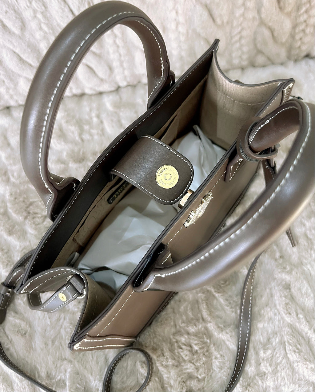 TRUE RELIGION MEDIUM BAG